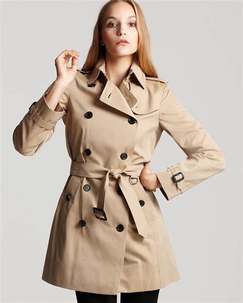 trench coat burberry otlet|burberry pleated trench coat.